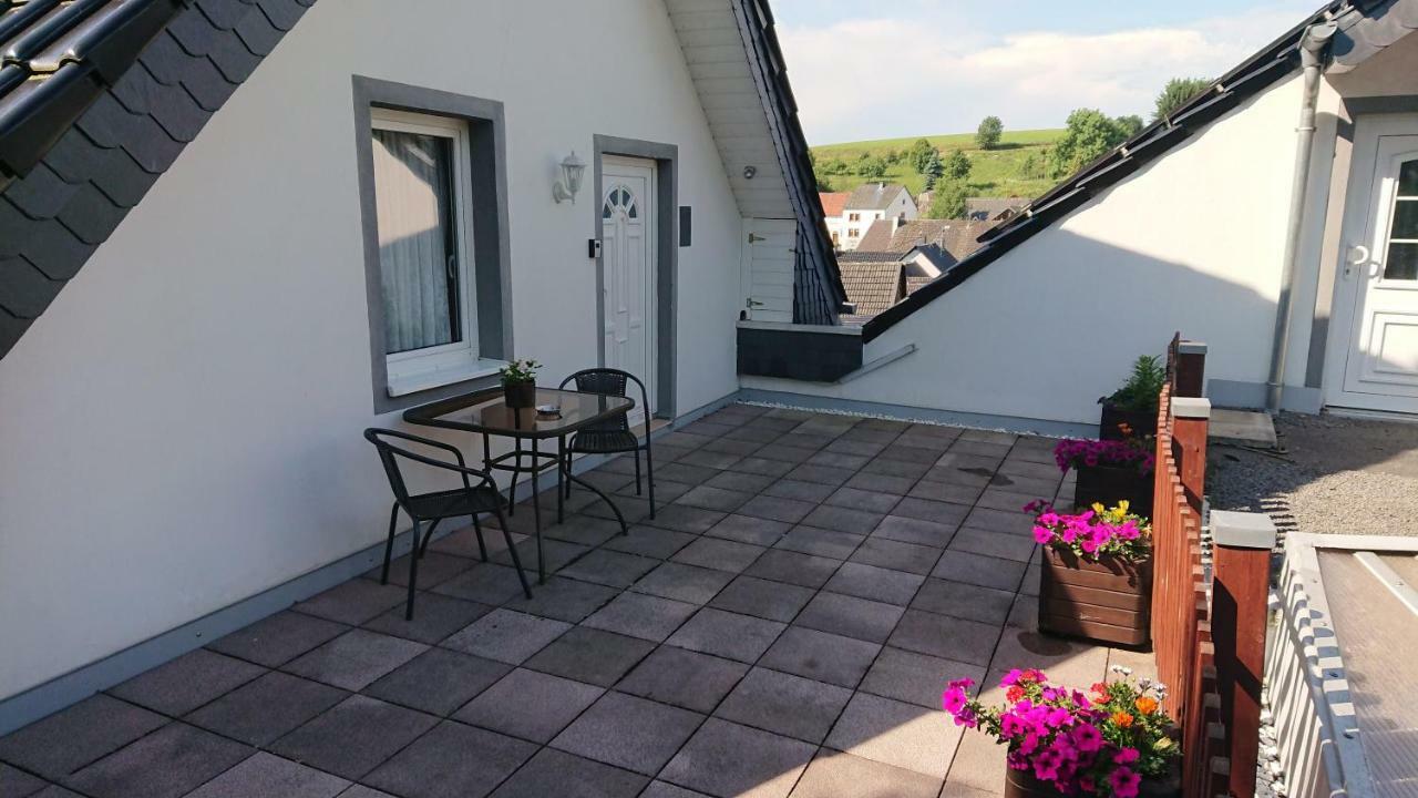 Gaestehaus Ballmann Rockeskyll Exterior foto